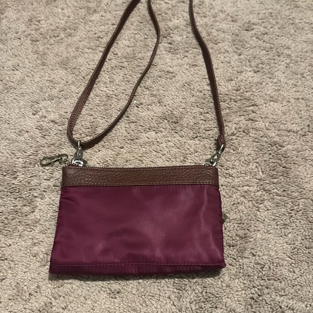 Baggallini crossbody shoulder  bag
